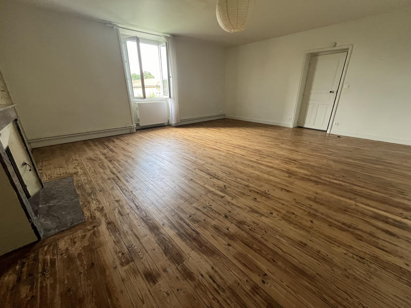 Maison - 206 m² - 5 pièces