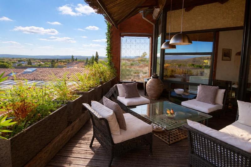 Loft - 145 m² - 5 pièces