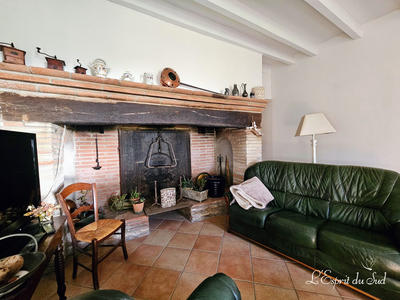 Maison - 184 m² - 8 pièces