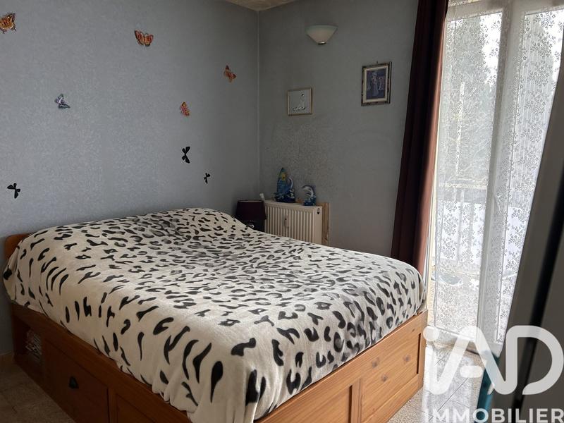 Appartement - 90 m² - 5 pièces