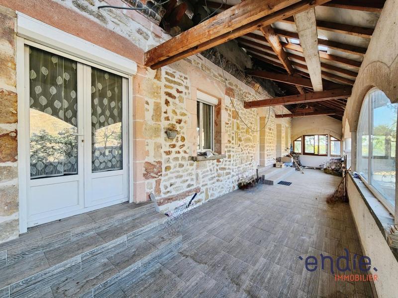 Maison - 108 m² - 5 pièces