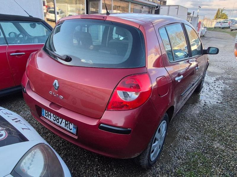 Renault Clio III Dci Clim ct ok
