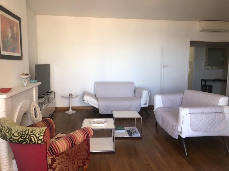 Appartement - 82 m² - 3 pièces