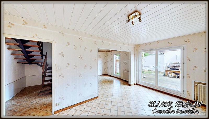 Maison - 97 m² - 6 pièces