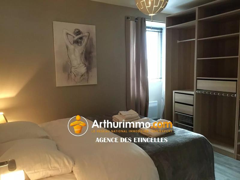 Maison - 278 m² - 8 pièces