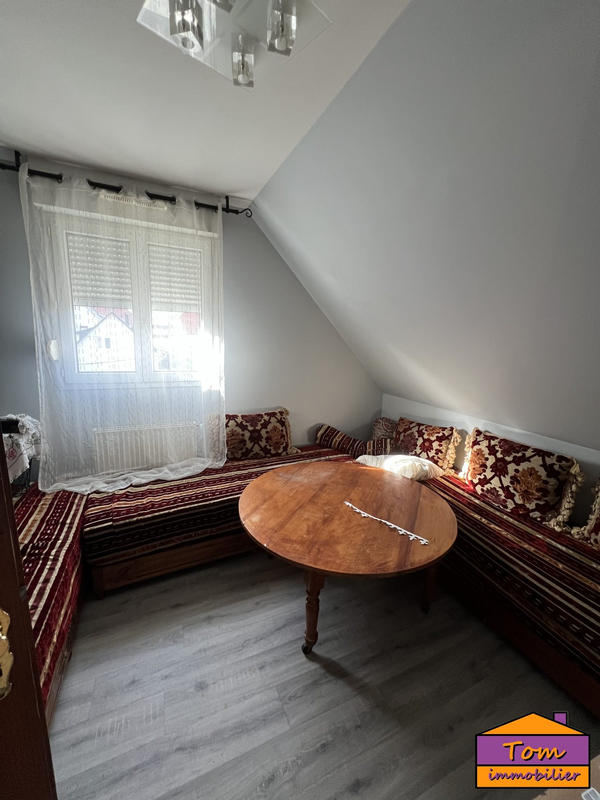 Maison - 102 m² - 6 pièces