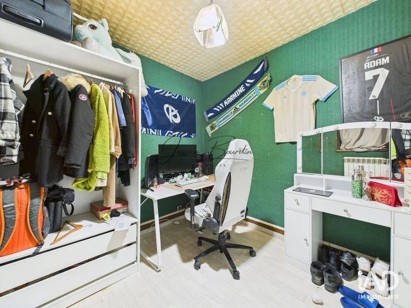 Local commercial - 244 m²