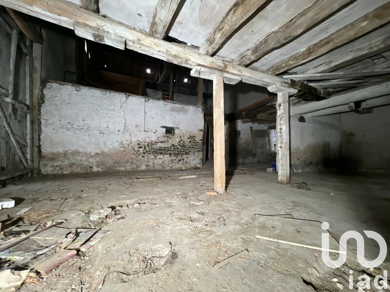 Maison - 500 m² - 7 pièces