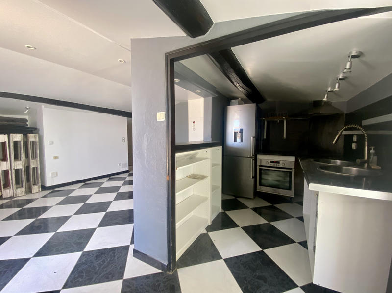 Maison - 141 m² - 6 pièces