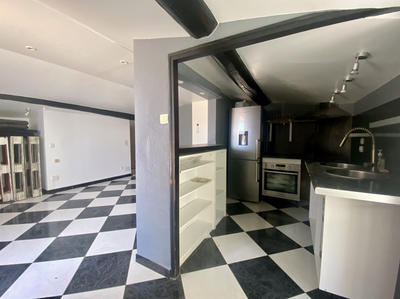 Maison - 141 m² - 6 pièces