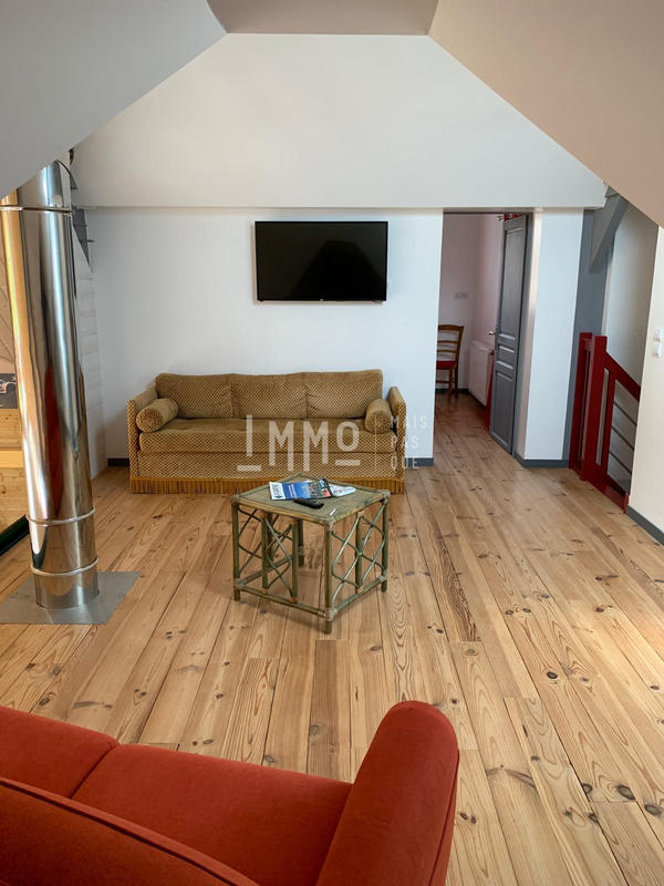 Villa - 273 m² - 11 pièces