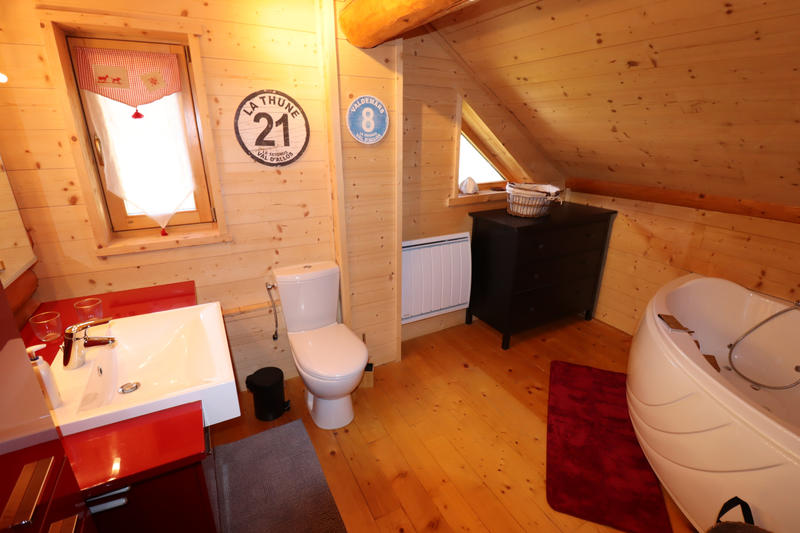 Maison - 200 m² - 10 pièces