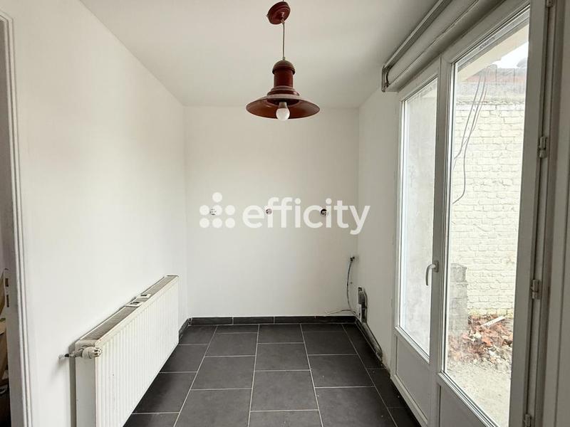 Maison - 181 m² - 6 pièces