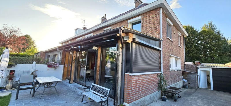 Maison - 115 m² - 6 pièces