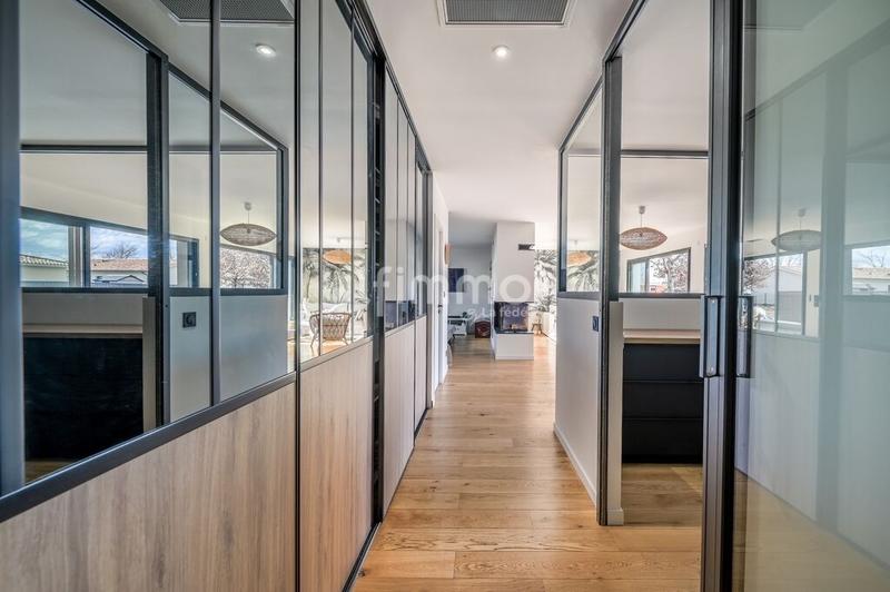 Maison - 193 m² - 6 pièces