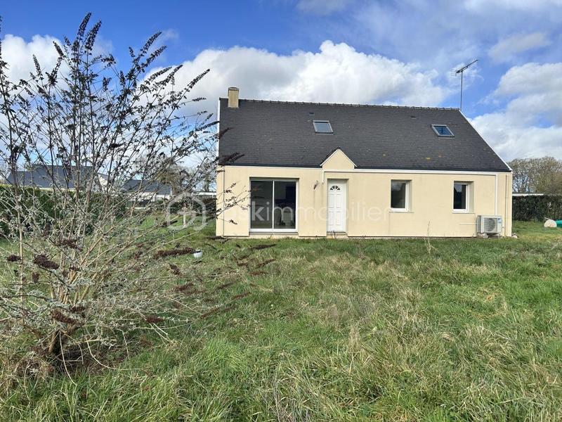 Maison traditionnelle - 106 m² - 5 pièces