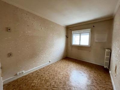 Appartement - 70 m² - 5 pièces