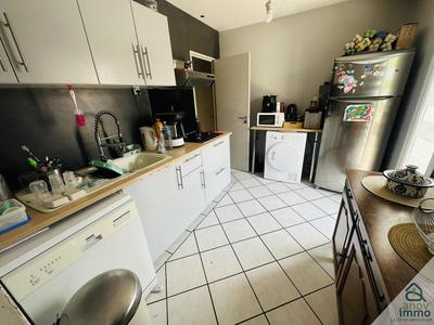 Pavillon - 112 m² - 7 pièces