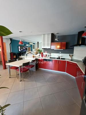 Maison - 149 m² - 4 pièces