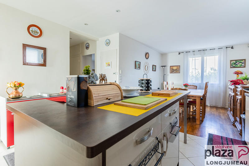 Maison - 85 m² - 4 pièces