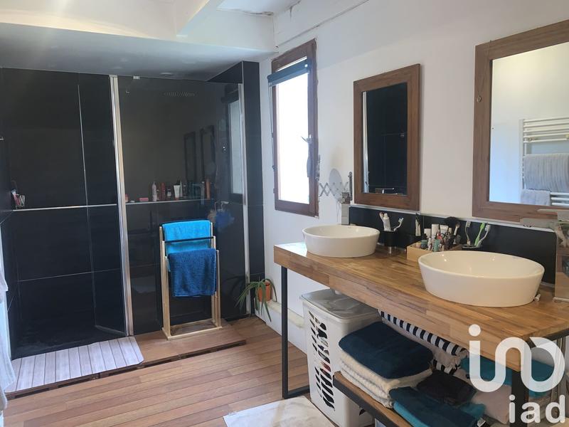 Maison - 185 m² - 7 pièces