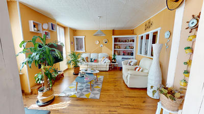 Maison - 143 m² - 7 pièces