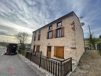 Maison - 200 m² - 9 pièces