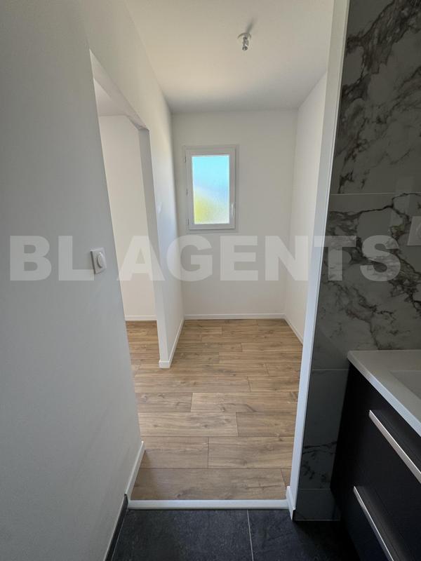 Maison contemporaine - 99 m² - 4 pièces