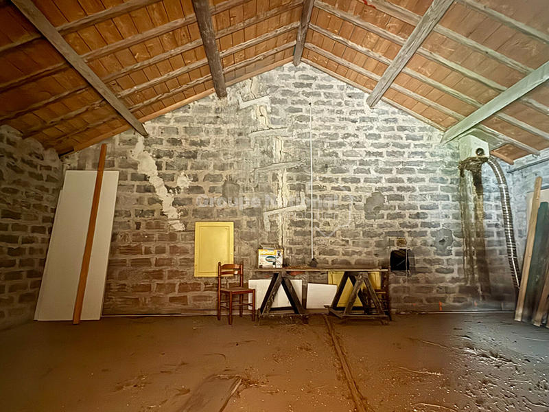 Mas - 98 m² - 5 pièces