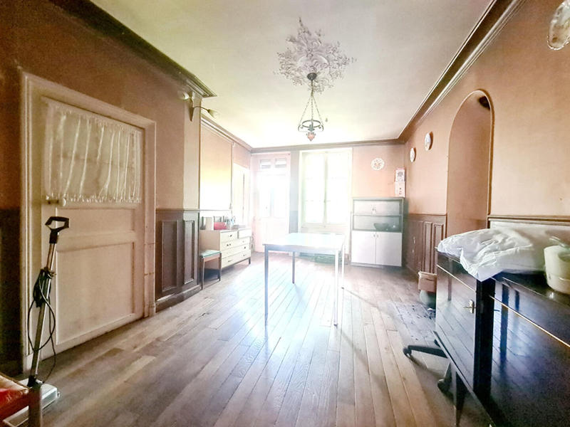 Maison - 141 m² - 6 pièces