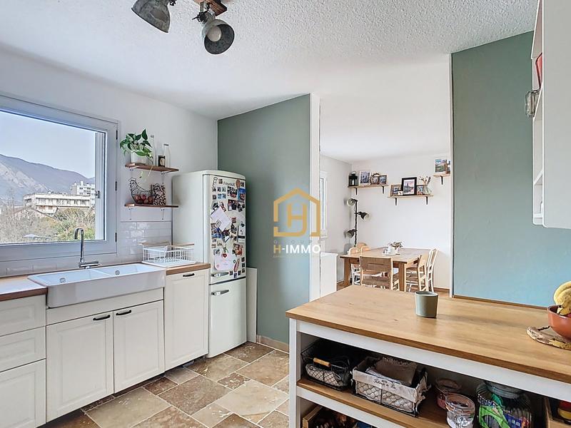 Duplex - 90 m² - 4 pièces