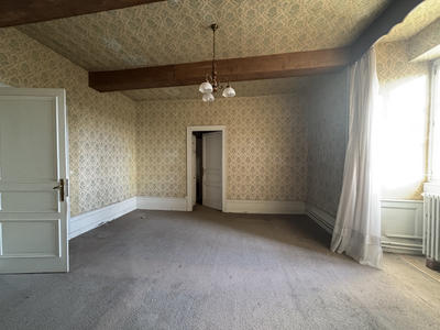 Appartement - 141 m² - 4 pièces