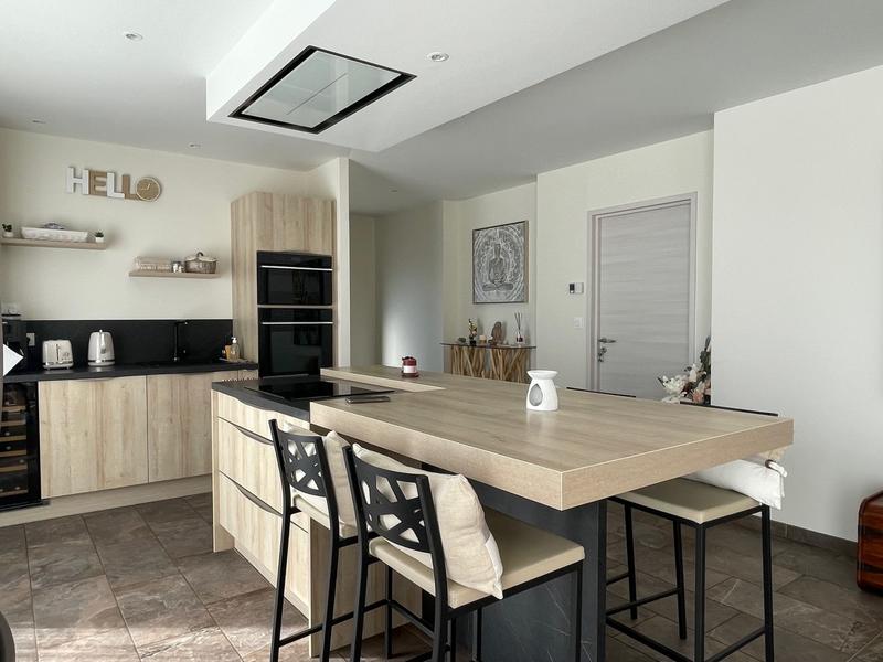 Maison - 105 m² - 4 pièces