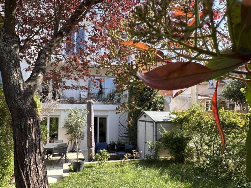 Maison - 145 m² - 6 pièces