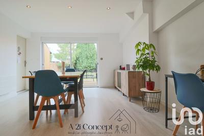 Maison - 92 m² - 5 pièces