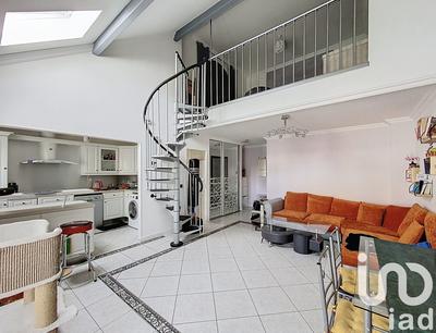 Appartement - 72 m² - 3 pièces