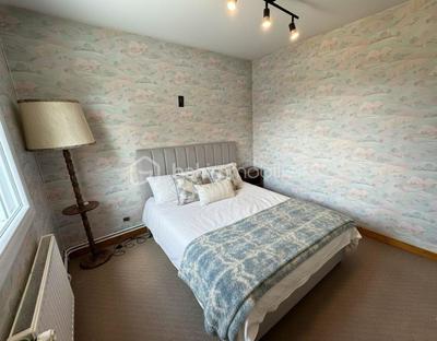 Maison de ville - 167 m² - 8 pièces