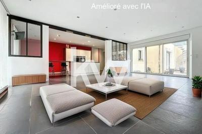 Maison - 900 m² - 11 pièces