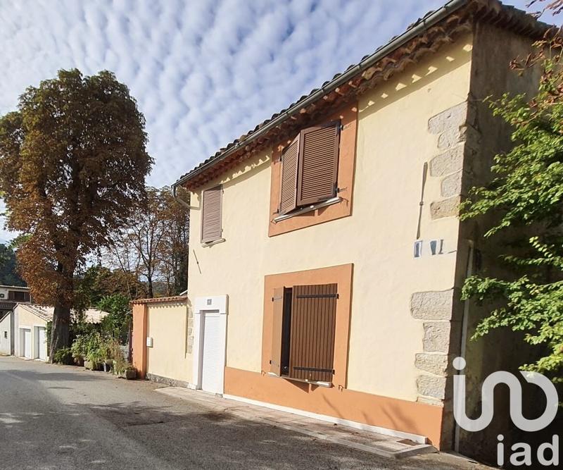 Maison de village - 76 m² - 4 pièces