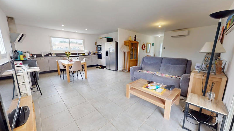 Maison - 107 m² - 5 pièces