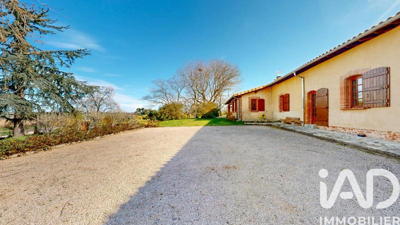 Maison - 200 m² - 7 pièces