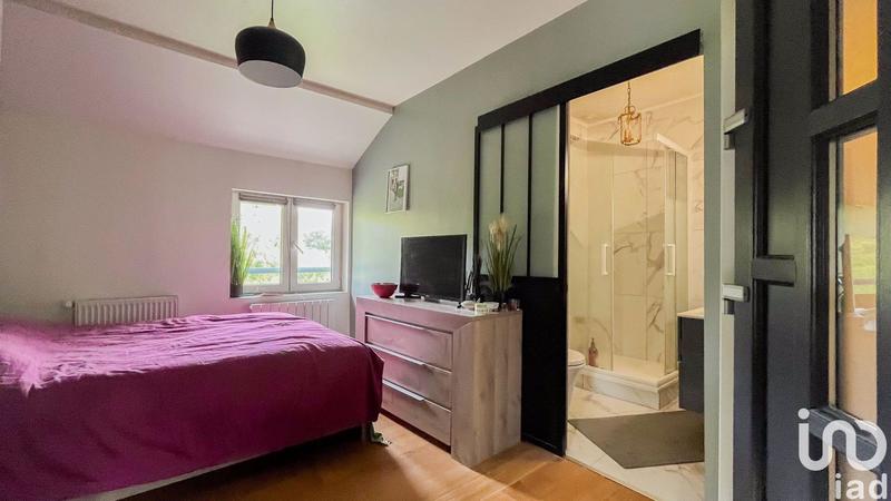 Maison - 213 m² - 8 pièces