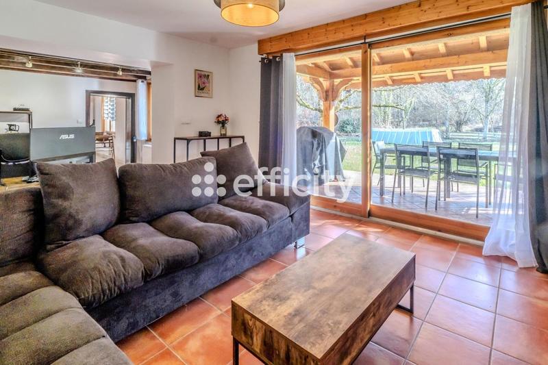 Maison - 170 m² - 6 pièces