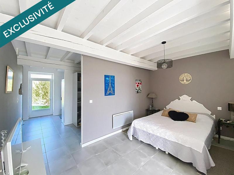 Maison de maîtres - 410 m² - 11 pièces