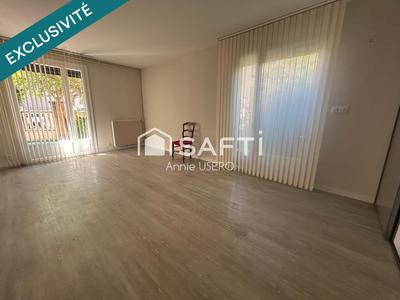 Maison - 83 m² - 5 pièces