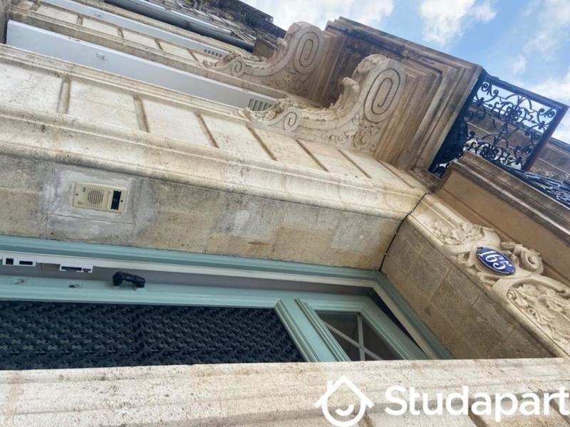 Chambre - 15 m² - 1 pièce