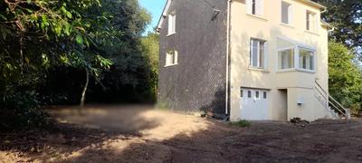 Maison - 111 m² - 7 pièces