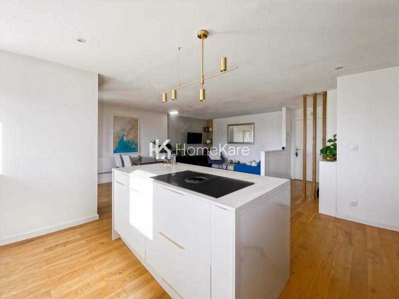 Appartement - 86 m² - 4 pièces