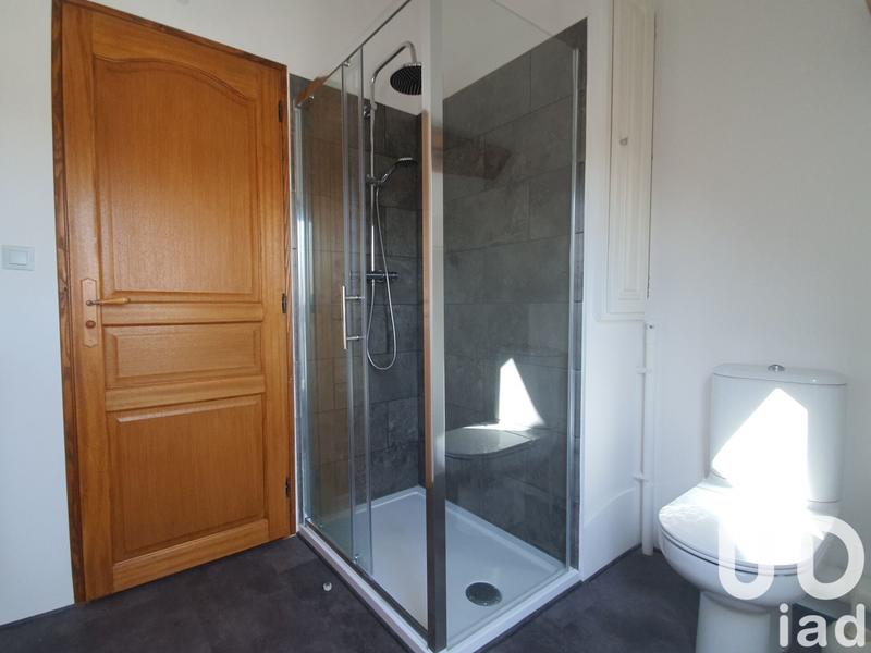 Maison - 185 m² - 9 pièces