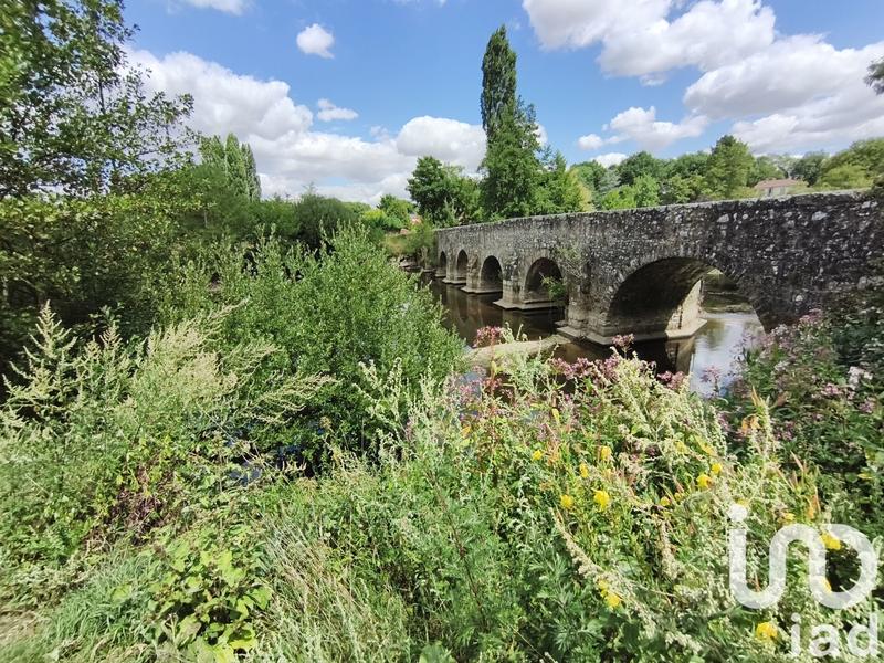 Maison - 235 m² - 7 pièces